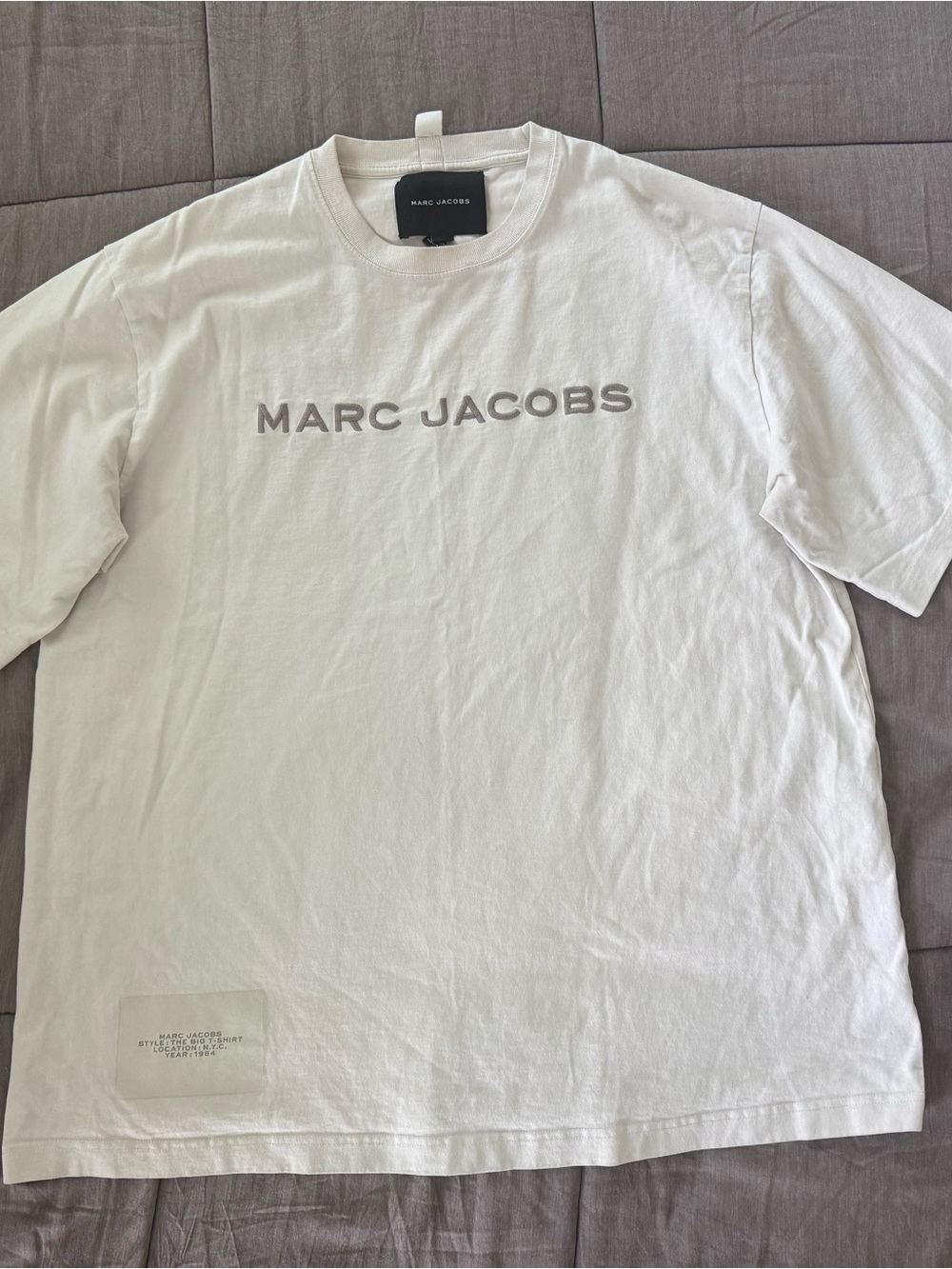 Marc Jacobs White Short Sleeve Logo Tee with Subtle Gray Print